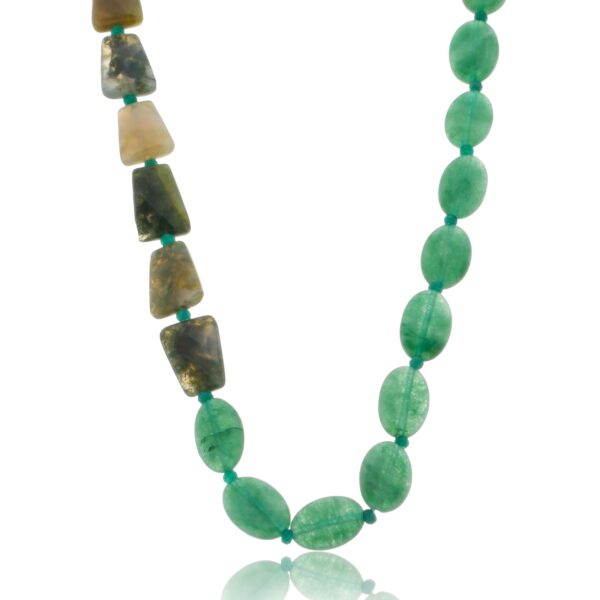 COLAR LONGO DORA DE PEDRA NATURAL JADE E ÁGATA VERDE BANHADO À OURO 18K